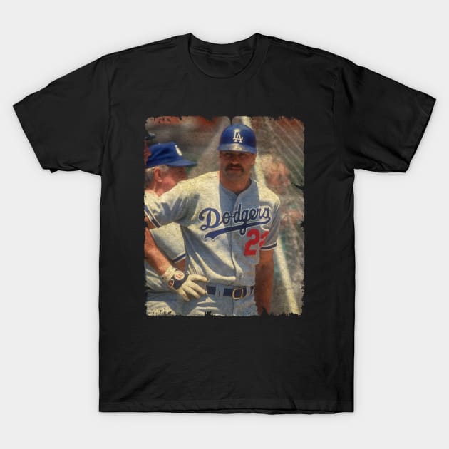 Kirk Gibson - Game 1 of The 1988 World Series T-Shirt by PESTA PORA